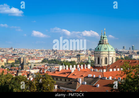 Kuppel von St. Nicholas Kirche, Prag Stockfoto