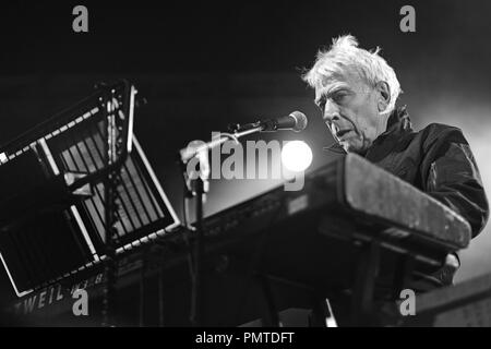 John Cale live auf der Bühne am Ende der Straße Festival 2018 Stockfoto