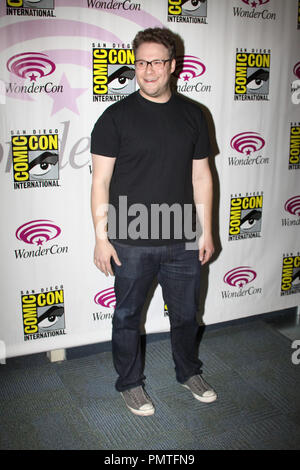 Seth Rogen am Tag 2 der WonderCon Anaheim. Dies ist das Ende drücken Sie Line Ankunft gehalten im Anaheim Convention Center in Anaheim, CA, 30. März 2013. Foto: Richard Chavez/PictureLux Datei Referenz # 31908 069 RAC nur für redaktionelle Verwendung - Alle Rechte vorbehalten Stockfoto