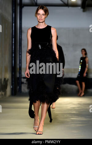 Mailand, Italien. 19 Sep, 2018. fashion show: N° 21 Credit: Unabhängige Fotoagentur/Alamy leben Nachrichten Stockfoto