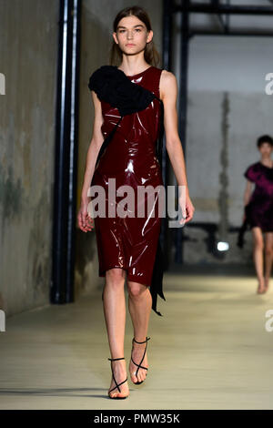 Mailand, Italien. 19 Sep, 2018. fashion show: N° 21 Credit: Unabhängige Fotoagentur/Alamy leben Nachrichten Stockfoto
