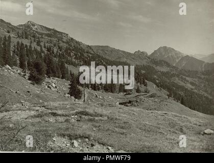 Blick vom Nassfeld / Südwest in MONTASCH. Aufgenommen am 22. September 1915. Stockfoto