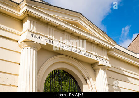 Liverpool Kensington Deane Road Friedhof eröffnet 1837 National Lottery Eingang 2012 renoviert Hier Ruhen sind Bürgermeister Chirurg Geiger Stockfoto