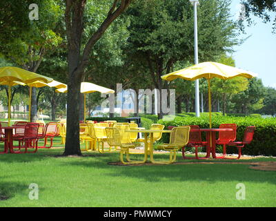 Frisco, Texas: Cowboy Welt HQ und National Soccer Hall of Fame und Frisco ISD Admin, Tech und HS, Vorteile Stockfoto