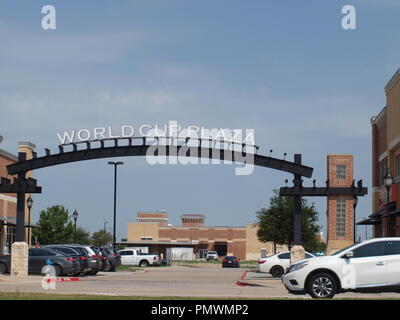 Frisco, Texas: Cowboy Welt HQ und National Soccer Hall of Fame und Frisco ISD Admin, Tech und HS, Vorteile Stockfoto