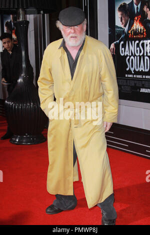 Nick Nolte 01/07/2013 "Gangster Squad' Premiere am Grauman's Chinese Theater in Hollywood, CA Foto von Izumi Hasegawa/HNW/PictureLux gehalten Stockfoto