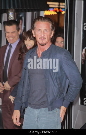 Sean Penn 01/07/2013 "Gangster Squad' Premiere am Grauman's Chinese Theater in Hollywood, CA Foto von Izumi Hasegawa/HNW/PictureLux gehalten Stockfoto