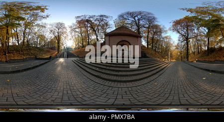 360 Grad Panorama Ansicht von Nowe Planty in Chelmno - ul. Studzienna