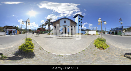 360 Grad Panorama Ansicht von Fachada da Igreja de Nossa Senhora de Fátima