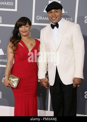 LL Cool J & Frau Simone Johnson auf der 55. jährlichen Grammy Awards im Staples Center in Los Angeles, CA. Die Veranstaltung fand am Sonntag, 10. Februar 2013. Foto von PRPP/PictureLux Datei Referenz # 31836 145 PRPP nur für redaktionelle Verwendung - Alle Rechte vorbehalten Stockfoto