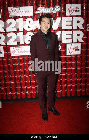 Justin Chon bei der Premiere der Relativitätstheorie Medien von "21 und Mehr". Ankunft an der Westwood Village Theater in Los Angeles, CA, 21. Februar 2013 statt. Foto: Richard Chavez/PictureLux Stockfoto