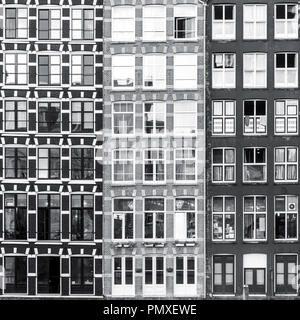 Schwarze und weiße Stadt Amsterdam Windows Hintergrund Stockfoto