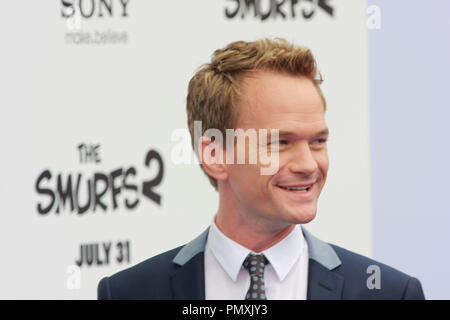 Neil Patrick Harris bei der Premiere von Columbia Pictures und Sony Pictures Animation "Die Schlümpfe 2'. Ankunft im Regency Dorf Theater in Westwood, CA, 28. Juli 2013 statt. Foto von Joe Martinez/PictureLux Stockfoto