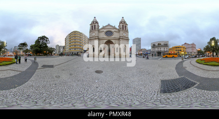 360 Grad Panorama Ansicht von Catedral Basílica Menor de Nossa Senhora da Luz