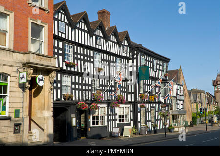 Die Federn Hotel aus dem 16. Jahrhundert an der High Street Ledbury Herefordshire England Großbritannien Stockfoto