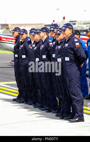 Der chilenischen Luftwaffe Fuerza Aérea de Chile, FACh, Halcones hohe akrobatik Squad (Escuadrilla Acrobacia Halcones de Alta). Piloten und Crew Stockfoto