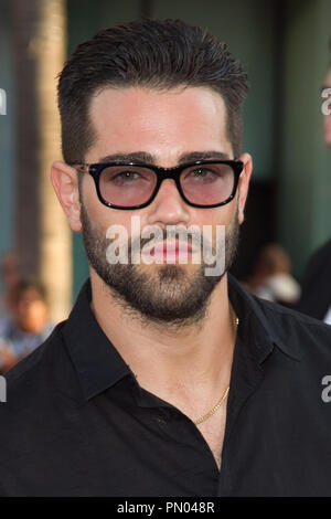 Jesse Metcalfe kommt bei der Premiere von Warner Bros. Pictures' und legendären Bilder "Pacific Rim" bei Dolby Theater am 9. Juli 2013 in Hollywood, Kalifornien. Foto von Eden Ari/PRPP/PictureLux Datei Referenz # 32026 099 PRPPEA nur für redaktionelle Verwendung - Alle Rechte vorbehalten Stockfoto