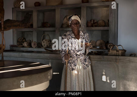 Portrait Korbflechter Handwerk Menschen Shrobe Botswana Stockfoto