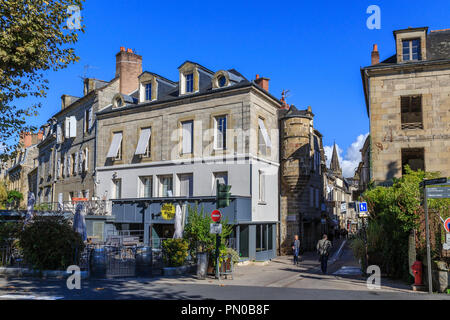 Frankreich, Correze, Brive la Gaillarde, der Ringstraße // Frankreich, Corrèze (19), Brive-la-Gaillarde, Le Boulevard Circulaire Stockfoto