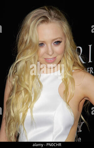 Portia Doubleday bei der Weltpremiere von MGM und Screen Gems' "Carrie". Ankünfte am Arclight Kinos in Hollywood, CA, 7. Oktober 2013 statt. Foto von Joe Martinez/PictureLux Stockfoto