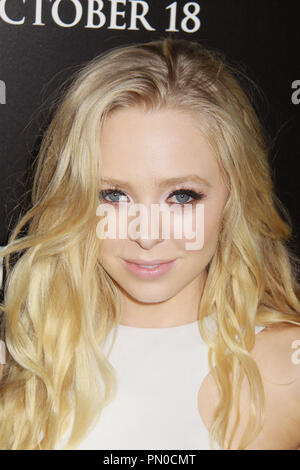 Portia Doubleday 10/07/2013 'Carrie' Premiere ArcLight Kinos in Hollywood, CA Foto von kazuki Hirata/HNW/PictureLux gehalten Stockfoto