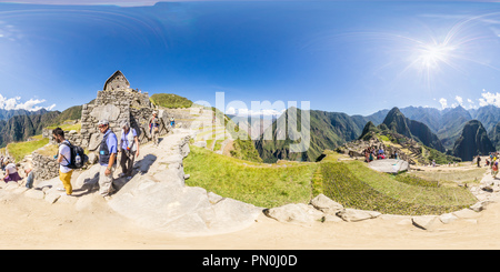 360 Grad Panorama Ansicht von Unterhalb der Pförtnerloge, Machu Picchu, Peru