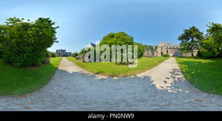 360 Grad Panorama Ansicht von Abbaye de la Luzern - Frankreich