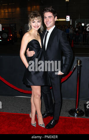 Imogen Poots und Zac Efron kommt bei der Premiere von Focus Features'', die unbeholfenen Moment" im Regal Cinemas L.A. Live am 27. Januar 2014 in Los Angeles, Kalifornien. Foto von Eden Ari/PRPP/PictureLux Datei Referenz # 32228 044 PRPPEA nur für redaktionelle Verwendung - Alle Rechte vorbehalten Stockfoto
