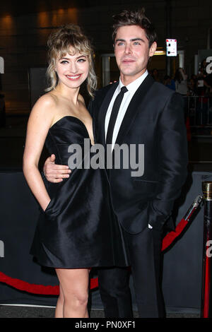 Imogen Poots und Zac Efron kommt bei der Premiere von Focus Features'', die unbeholfenen Moment" im Regal Cinemas L.A. Live am 27. Januar 2014 in Los Angeles, Kalifornien. Foto von Eden Ari/PRPP/PictureLux Datei Referenz # 32228 048 PRPPEA nur für redaktionelle Verwendung - Alle Rechte vorbehalten Stockfoto