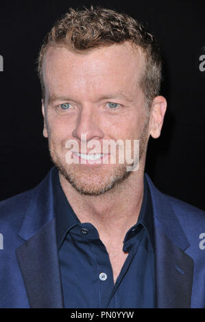 McG am '3 Tage zu töten" Los Angeles Premiere am Arclight Kinos in Hollywood, CA. Die Veranstaltung fand am Mittwoch, 12. Februar 2014. Foto von PRPP PRPP/PictureLux Datei Referenz # 32258 095 PRPP 01 nur für redaktionelle Verwendung - Alle Rechte vorbehalten Stockfoto