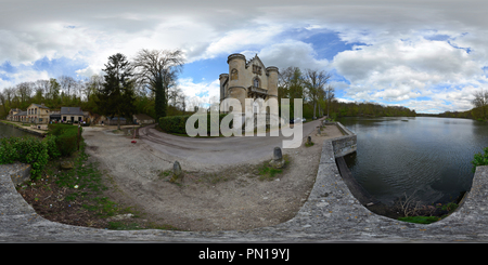 360 Grad Panorama Ansicht von Château de la Reine Blanche