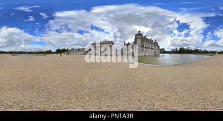 360 Grad Panorama Ansicht von Chateau de Chantilly,