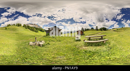 360 Grad Panorama Ansicht von Val Badia - Prati dell'Armentara