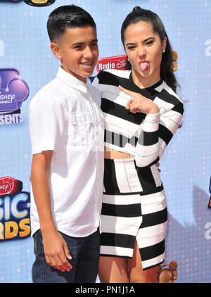 Becky G&Bruder Frankie 2014 Radio Disney Music Awards im Nokia Theatre L.A. Leben in Los Angeles, CA. Die Veranstaltung fand am Samstag, 26. April 2014. Foto von PRPP PRPP/PictureLux Datei Referenz # 32332 023 PRPP 01 nur für redaktionelle Verwendung - Alle Rechte vorbehalten Stockfoto
