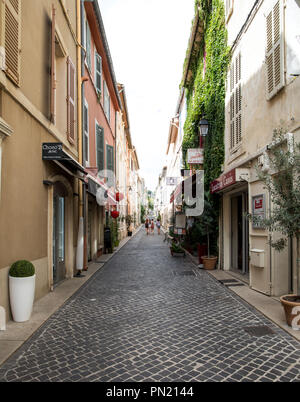 Straßen und Bäume Cassis Provence Frankreich Stockfoto