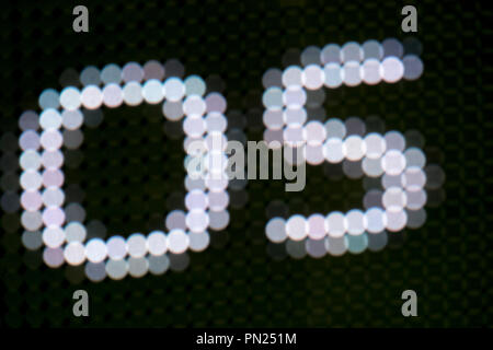 Abstrakte Wand mit abgestuften Fokus geführt. OS Stockfoto