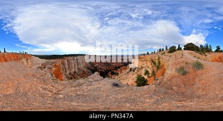 360 Grad Panorama Ansicht von Bryce Point Sonnenuntergang, schöne Farben