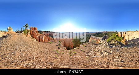 360 Grad Panorama Ansicht von Bryce Canyon North Campground Sicht, am frühen Morgen