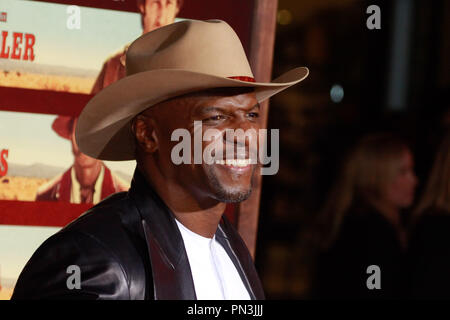 Terry Crews am Netflix Premiere von "Die lächerlichen 6' bei AMC Universal City statt Stadion 19 Theater in Universal City, CA, November 30, 2015 laufen. Foto von Joe Martinez/PictureLux Stockfoto