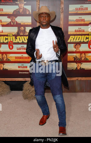 Terry Crews am Netflix Premiere von "Die lächerlichen 6' bei AMC Universal City statt Stadion 19 Theater in Universal City, CA, November 30, 2015 laufen. Foto von Joe Martinez/PictureLux Stockfoto