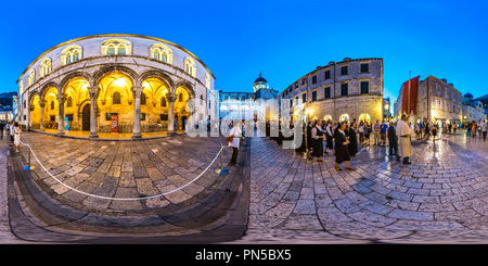 360 Grad Panorama Ansicht von Das Fest der Himmelfahrt der Jungfrau Maria 2014.