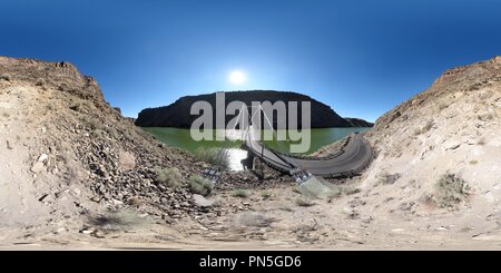 360 Grad Panorama Ansicht von Die Cove Palisades - See Billy Chinook [2]