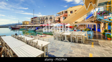 Venezianischer Hafen von Chania Stockfoto