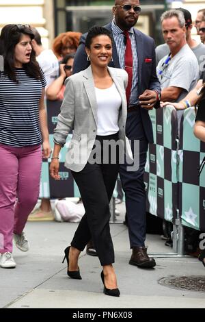 New York, NY, USA. 19 Sep, 2018. Freema Agyeman heraus und über für Celebrity Candids - MI, New York, NY 19. September 2018. Credit: Kristin Callahan/Everett Collection/Alamy leben Nachrichten Stockfoto