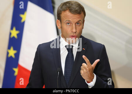 Salzburg, Österreich. 20 Sep, 2018. Der französische Präsident Emmanuel Längestrich spricht während einer Pressekonferenz nach dem Informellen Gipfel der Europäischen Union in Salzburg, Österreich, Sept. 20, 2018. Credit: Ihr Pingfan/Xinhua/Alamy leben Nachrichten Stockfoto