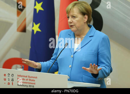 Salzburg, Österreich. 20 Sep, 2018. Die deutsche Bundeskanzlerin Angela Merkel spricht in der Pressekonferenz nach dem Informellen Gipfel der Europäischen Union in Salzburg, Österreich, Sept. 20, 2018. Credit: Ihr Pingfan/Xinhua/Alamy leben Nachrichten Stockfoto