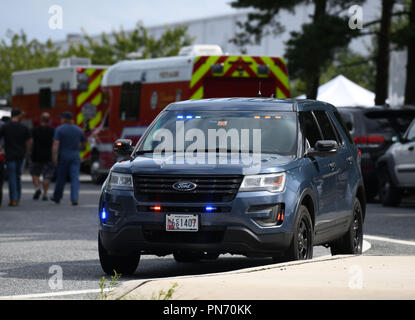 Maryland, USA. 20 Sep, 2018. Die Polizei ist in der Nähe der Aufnahmen Szene in Harford County, Maryland, USA, Sept. 20, 2018. Eine Frau mit einer Pistole Brand am Donnerstag Morgen an einem US-amerikanischen Maryland Distribution Center eröffnet, drei Menschen getötet und verletzt drei andere vor ihr eigenes Leben, die örtliche Polizei sagte. Quelle: Liu Jie/Xinhua/Alamy leben Nachrichten Stockfoto