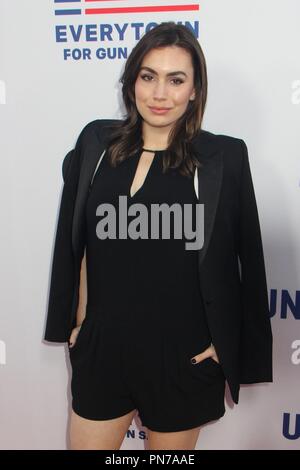 Sophie Simmons 05/03/2016 Los Angeles Red Carpet Premiere für die sgh "Under the Gun" gehalten am Samuel Goldwyn Theater in Beverly Hills, CA Foto von Izumi Hasegawa/HNW/PictureLux Stockfoto