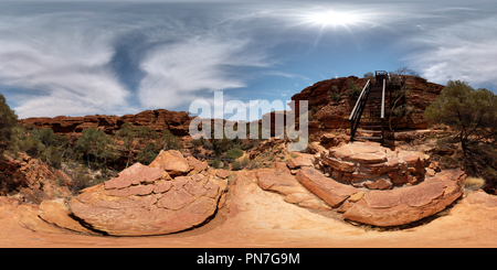 360 Grad Panorama Ansicht von Australien, NT, Watarrka National Park Kings Canyon Rim Walk, Garten Eden Eingang