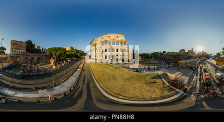 360 Grad Panorama Ansicht von Flavischen Amphitheater Kolosseum Rom Italien Ii.